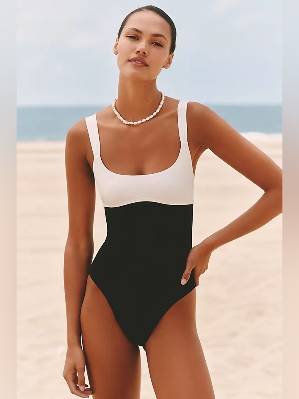 l*space Descanso Color Block White and Black Scoop One-Piece Swimsuit - Picture 1 of 7